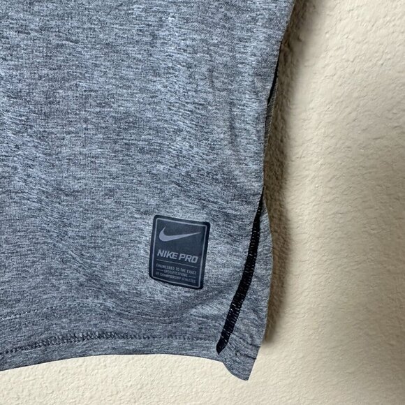 NIKE PRO Dri-Fit FItted Athletic Work Out Shirt Size Large Mesh Details - Picture 3 of 11